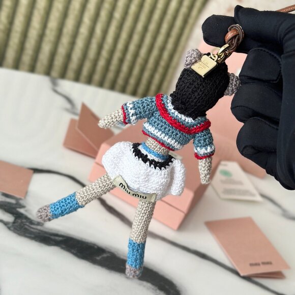Miu Miu Woven Doll Keychain Flower - Picture 9 of 9
